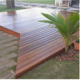 deck modulado de madeira Mussurunga